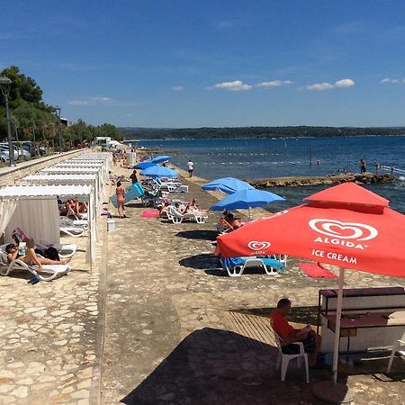 Apartments Tomato 1 Novigrad Istria Eksteriør bilde