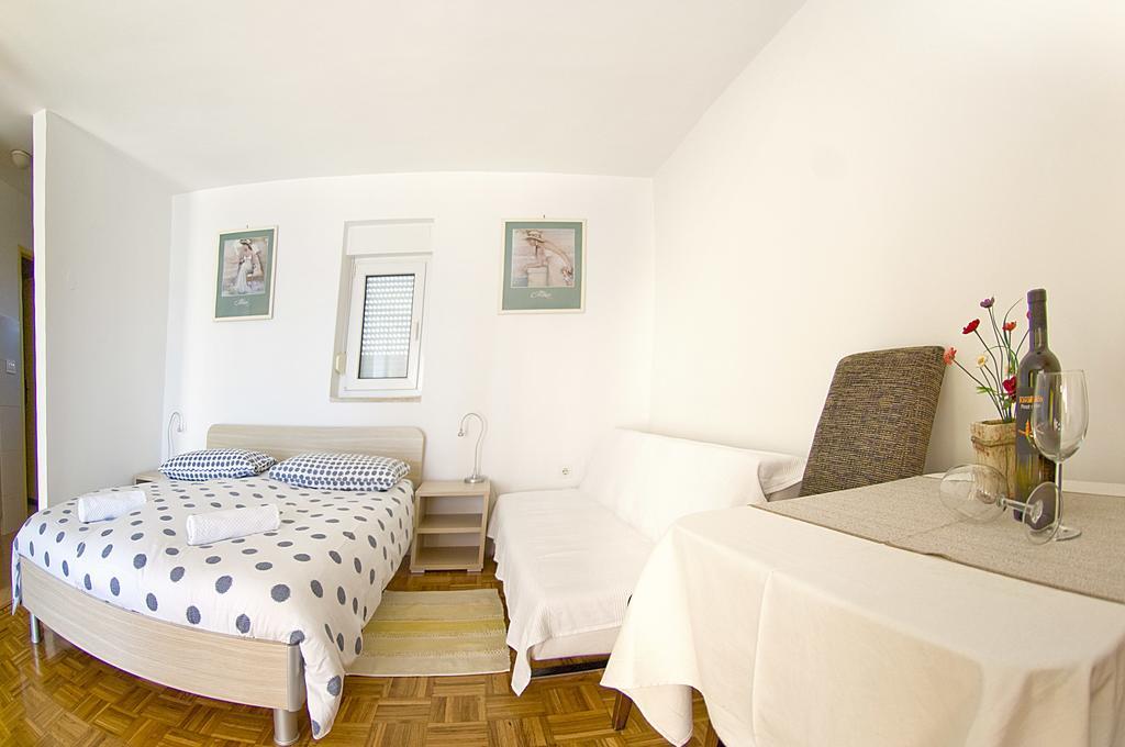 Apartments Tomato 1 Novigrad Istria Eksteriør bilde