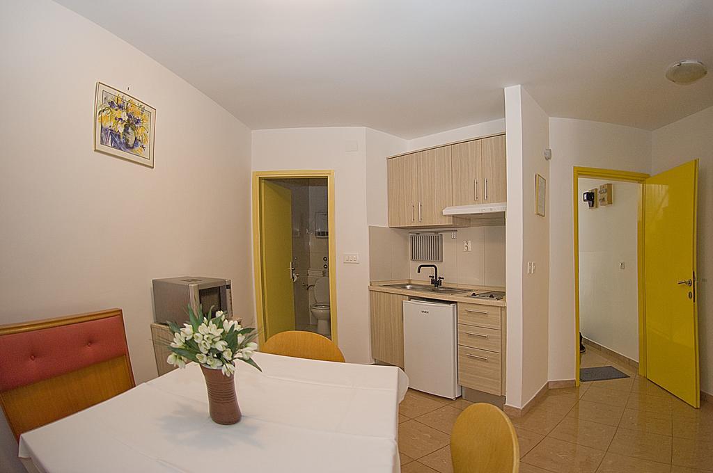 Apartments Tomato 1 Novigrad Istria Eksteriør bilde